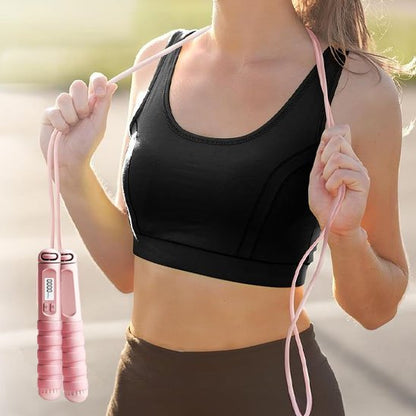 CORDE A SAUTER | FitPulse - Mood of training Jeune femme décontractée